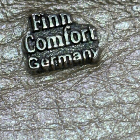 Finn Comfort Women Finn Comfort Shoes Women’s 6 Leather Sneakers Metallic Trainers Comfort Gold